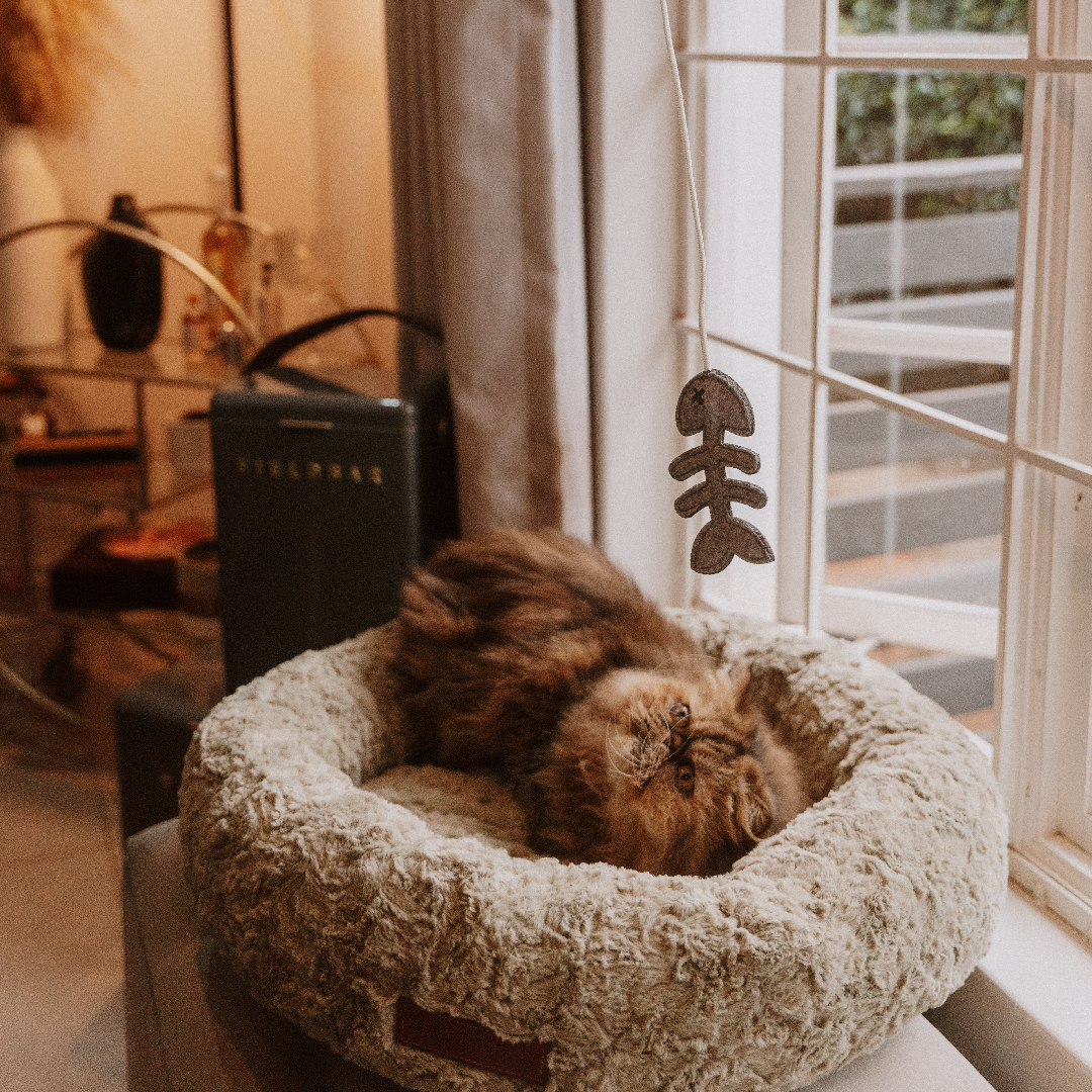 Huntlea Calming Kuddler Round Cat Bed Cover